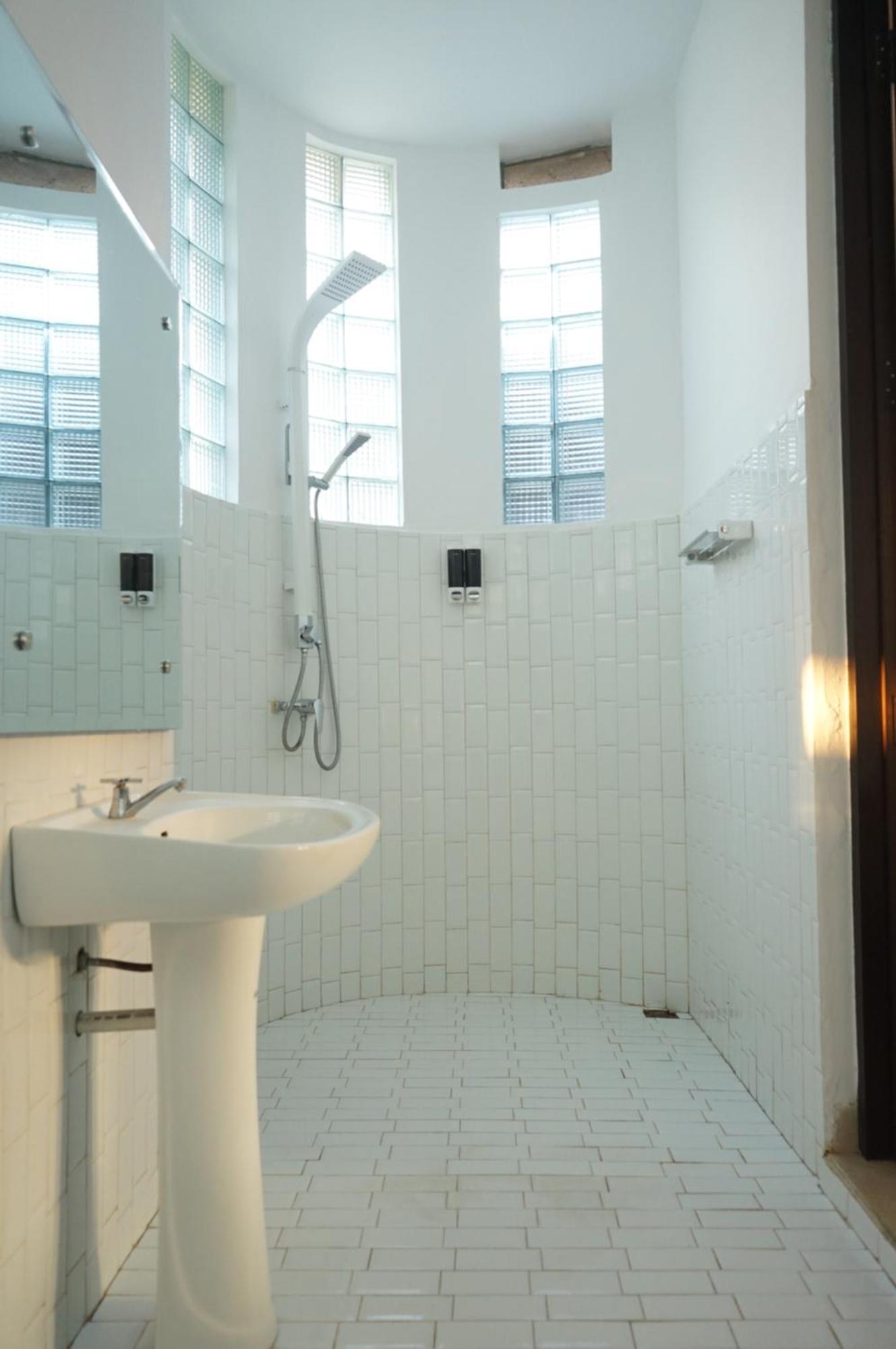 Lucca Resort & Residence Jepara Extérieur photo