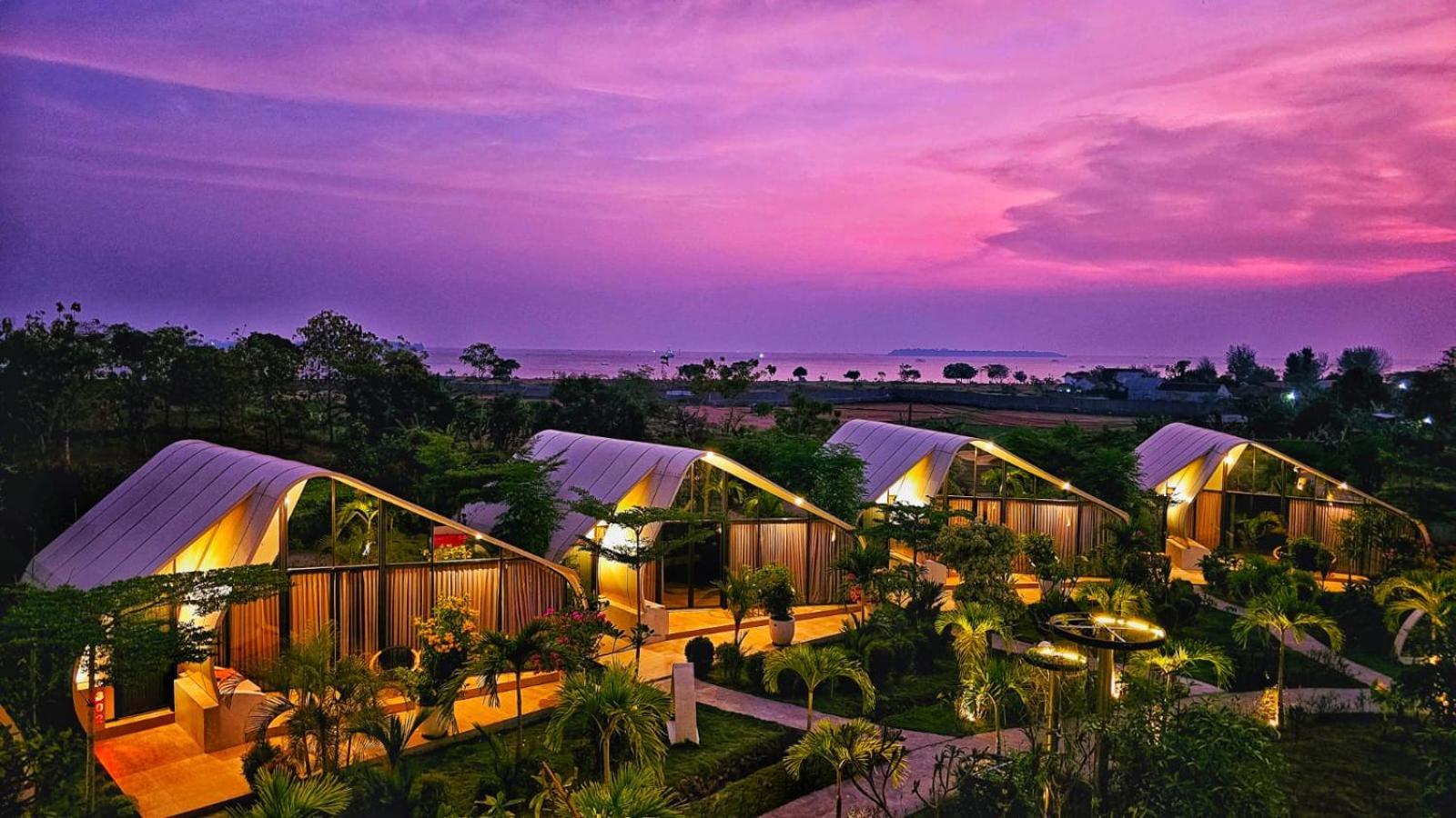 Lucca Resort & Residence Jepara Extérieur photo